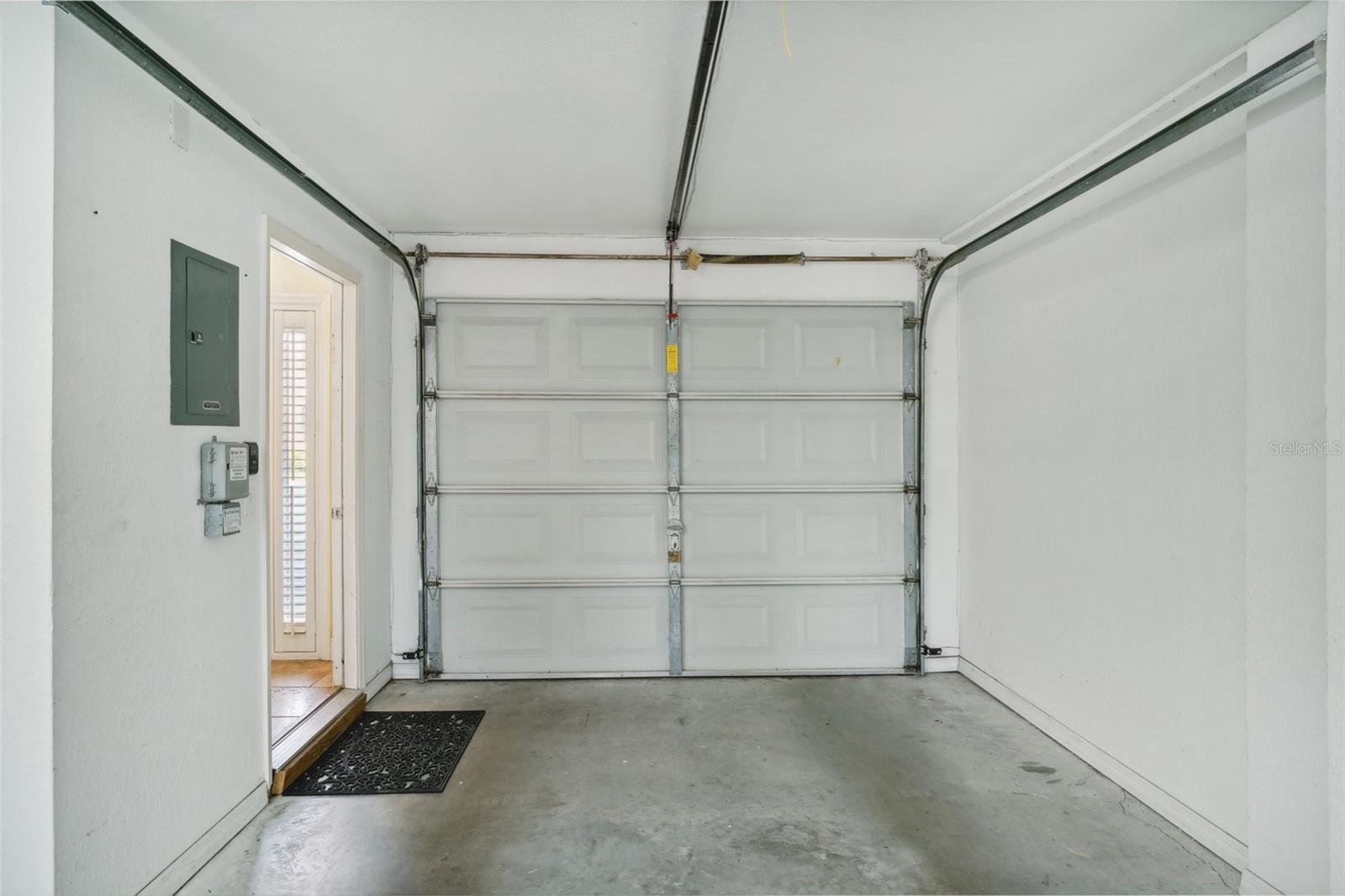 637 PINELLAS BAYWAY #105, TIERRA VERDE, FL, 33715