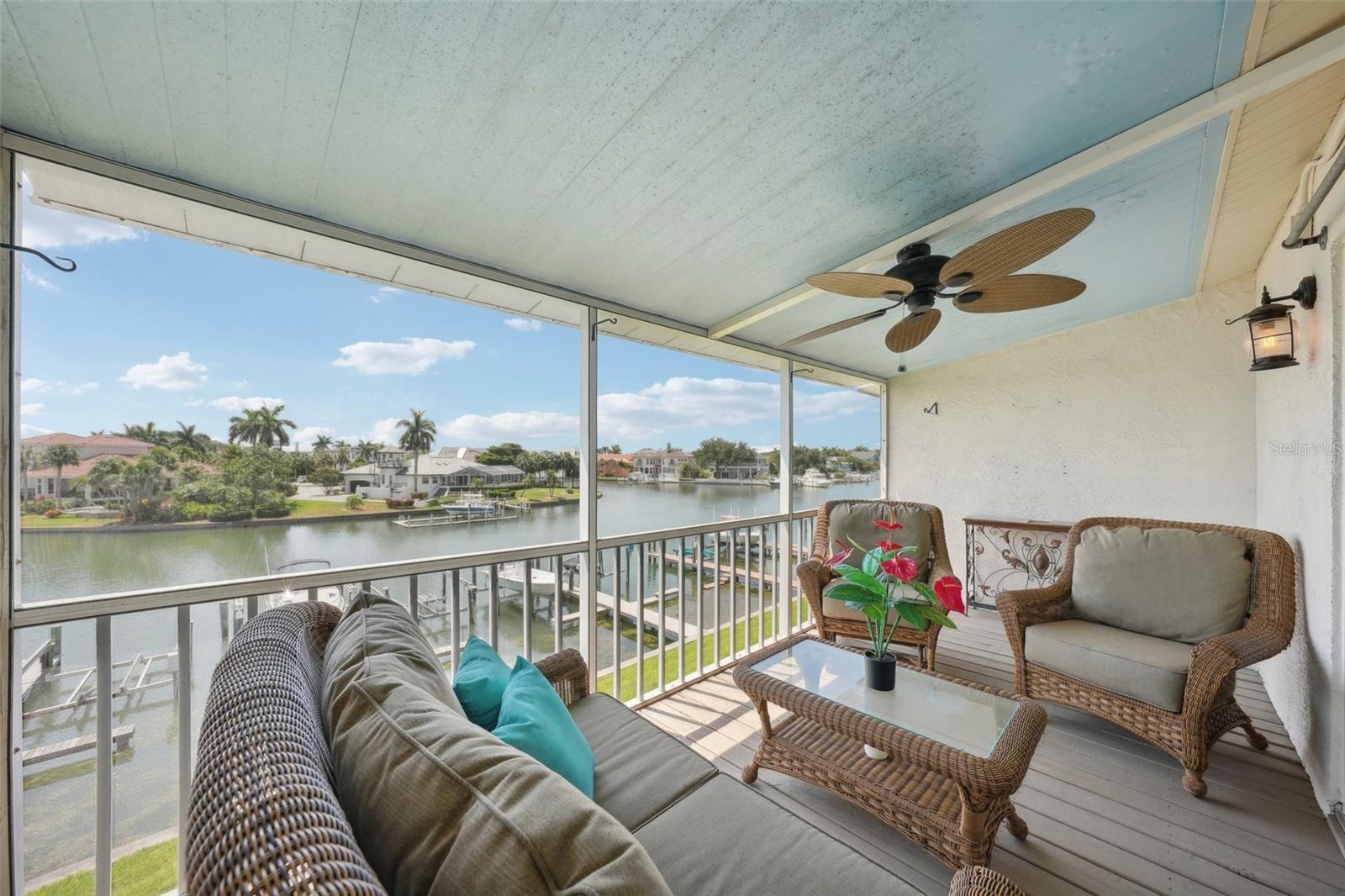637 PINELLAS BAYWAY #105, TIERRA VERDE, FL, 33715