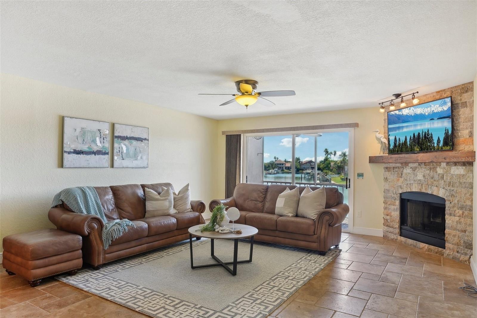 637 PINELLAS BAYWAY #105, TIERRA VERDE, FL, 33715