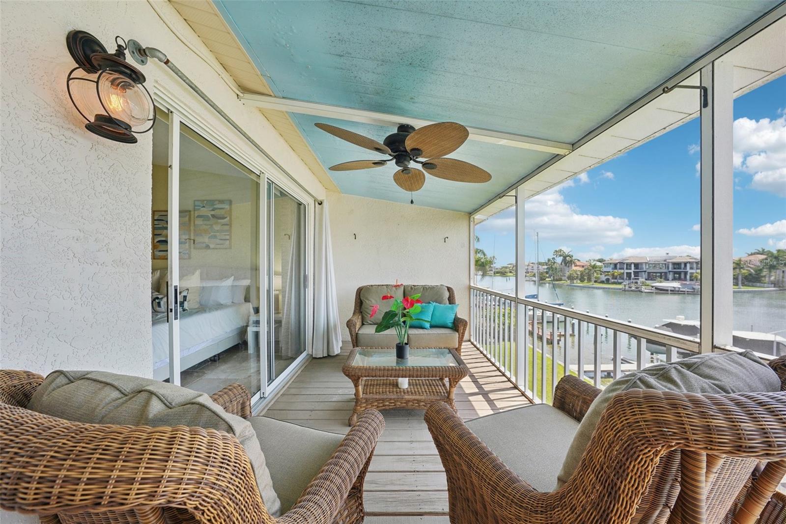637 PINELLAS BAYWAY #105, TIERRA VERDE, FL, 33715