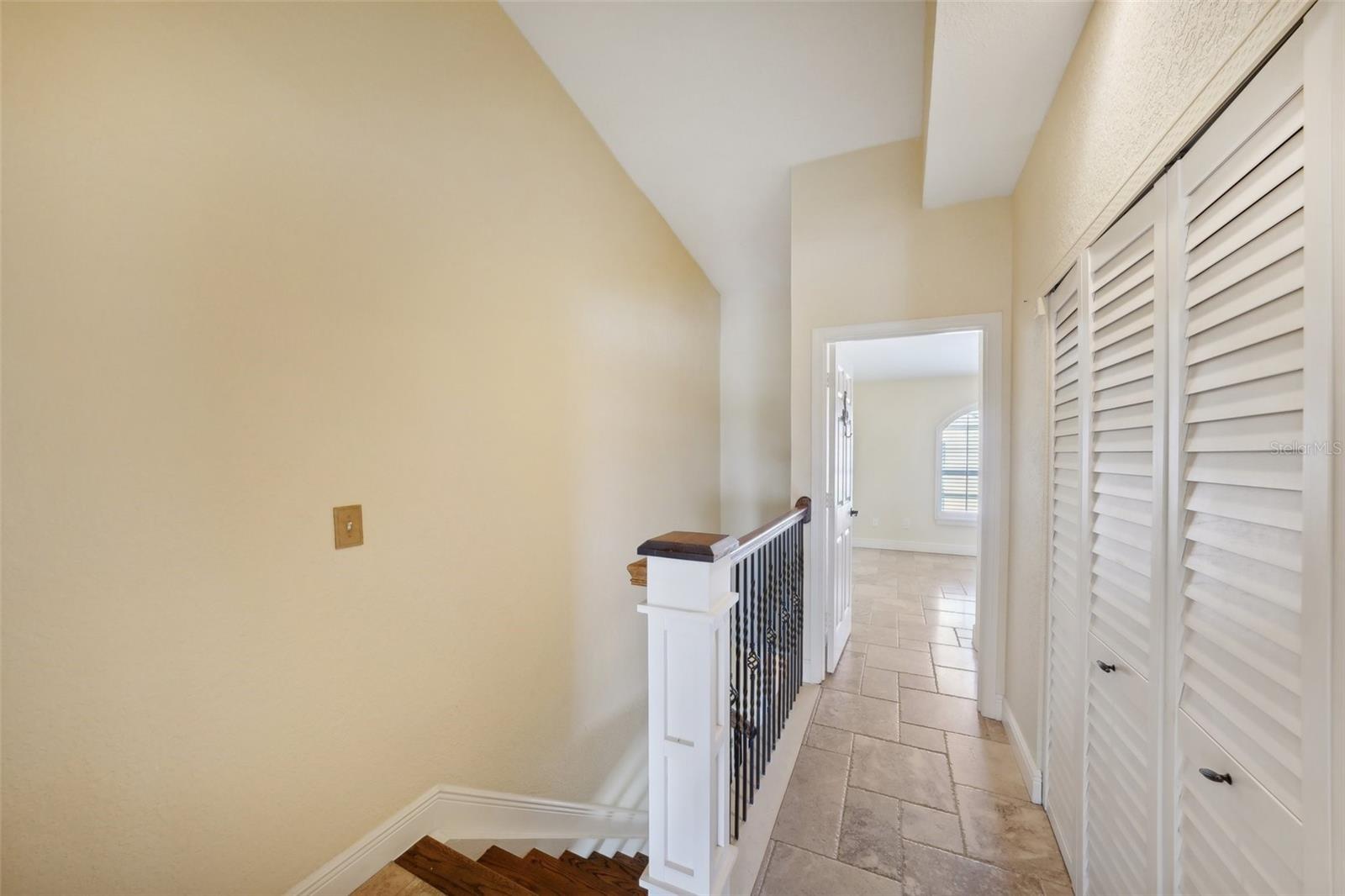 637 PINELLAS BAYWAY #105, TIERRA VERDE, FL, 33715