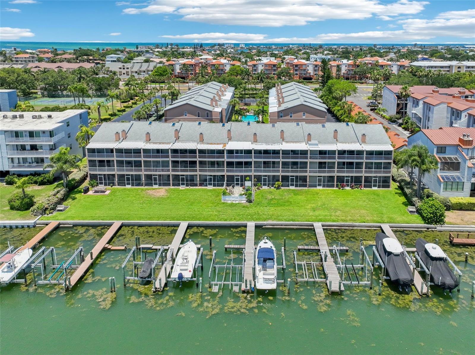 637 PINELLAS BAYWAY #105, TIERRA VERDE, FL, 33715