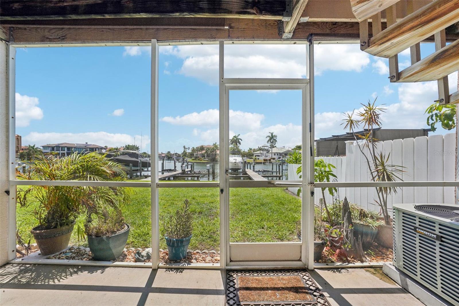 637 PINELLAS BAYWAY #105, TIERRA VERDE, FL, 33715