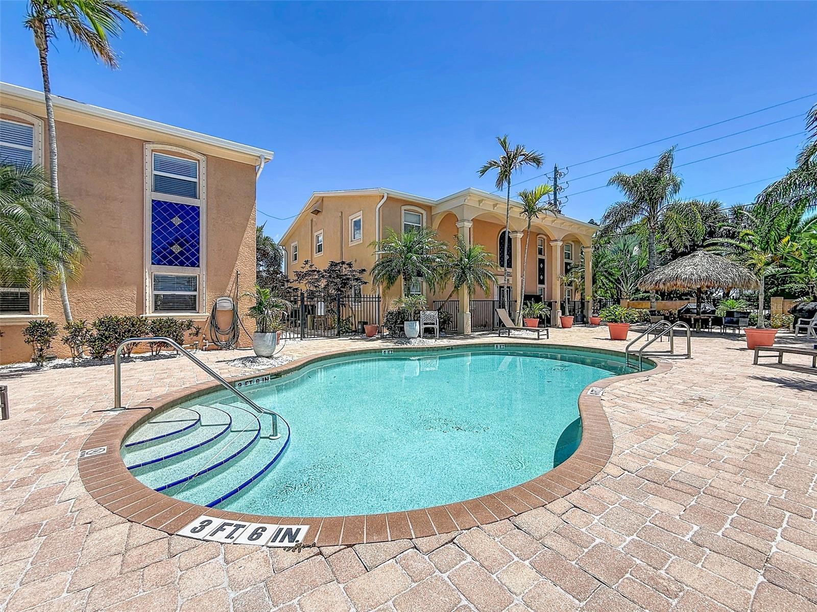 2687 WOODETTE DR #B, DUNEDIN, FL, 34698