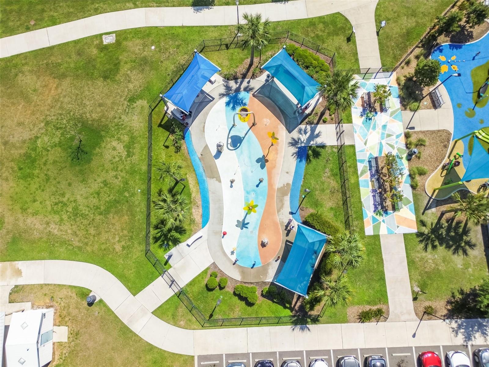 14675 VILLAGE GLEN CIR, TAMPA, FL, 33618