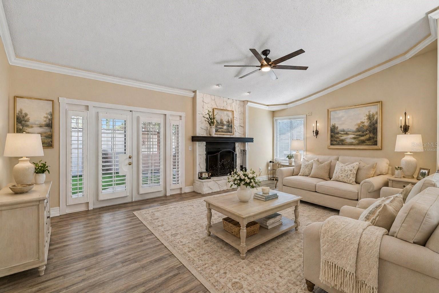 14675 VILLAGE GLEN CIR, TAMPA, FL, 33618