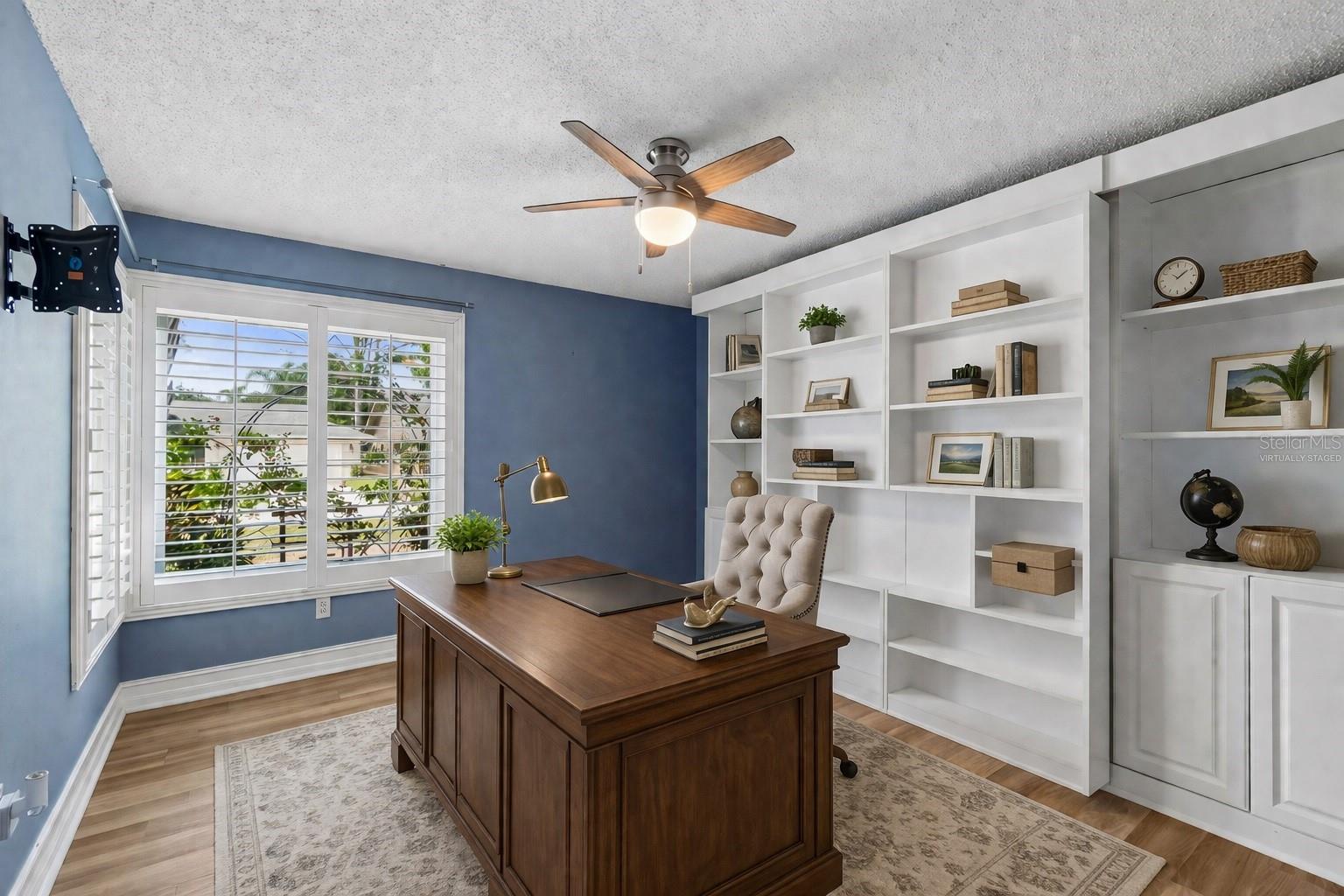 14675 VILLAGE GLEN CIR, TAMPA, FL, 33618
