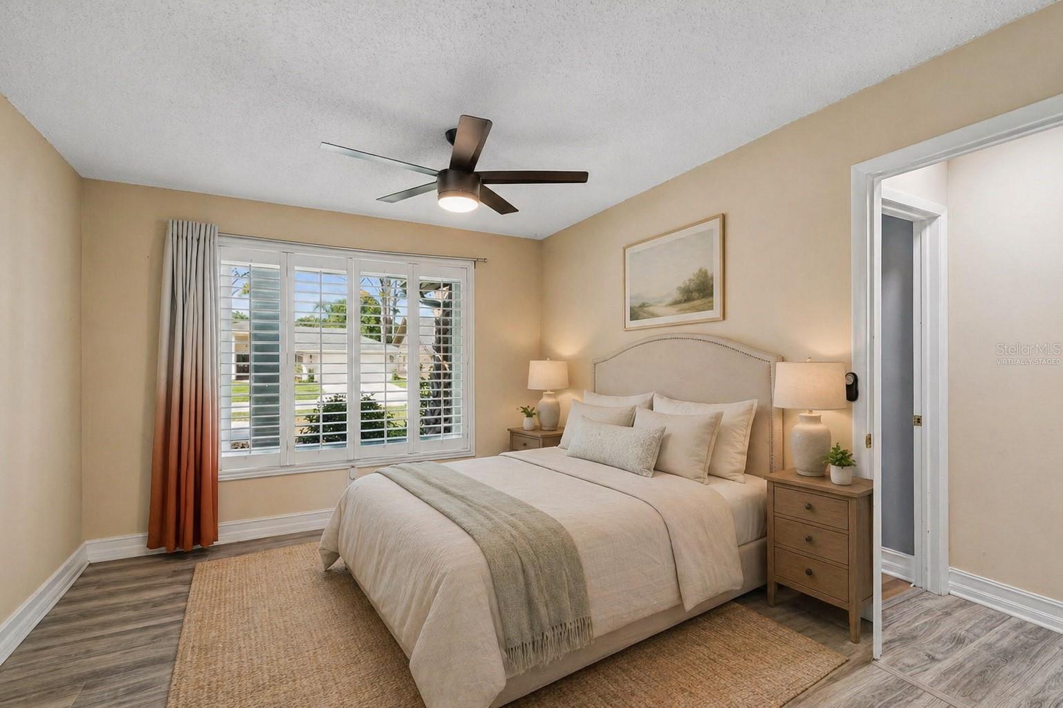14675 VILLAGE GLEN CIR, TAMPA, FL, 33618