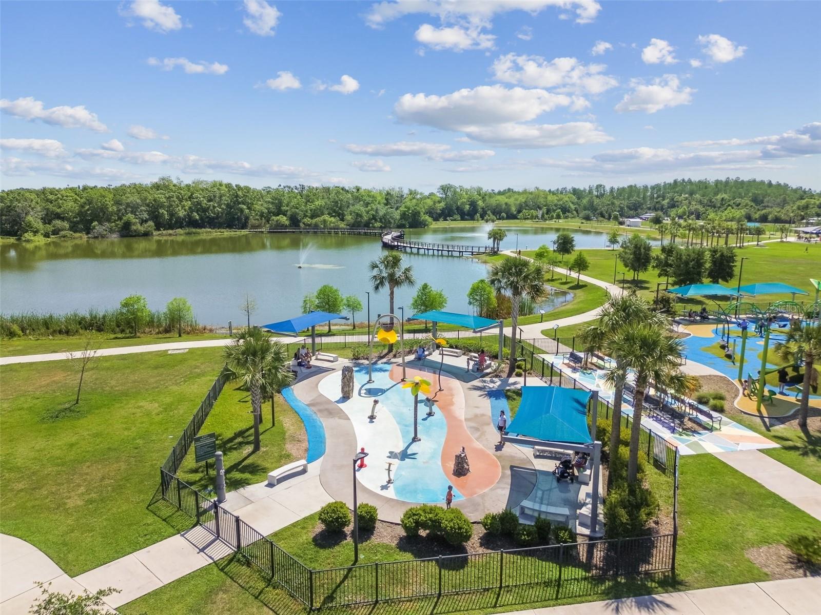 14675 VILLAGE GLEN CIR, TAMPA, FL, 33618
