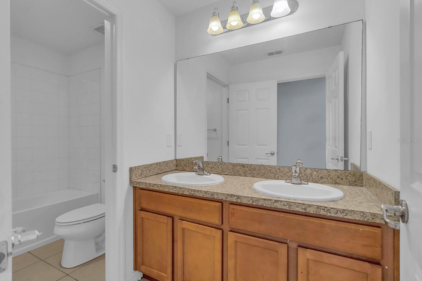 2493 ADDISON CREEK DR, KISSIMMEE, FL, 34758