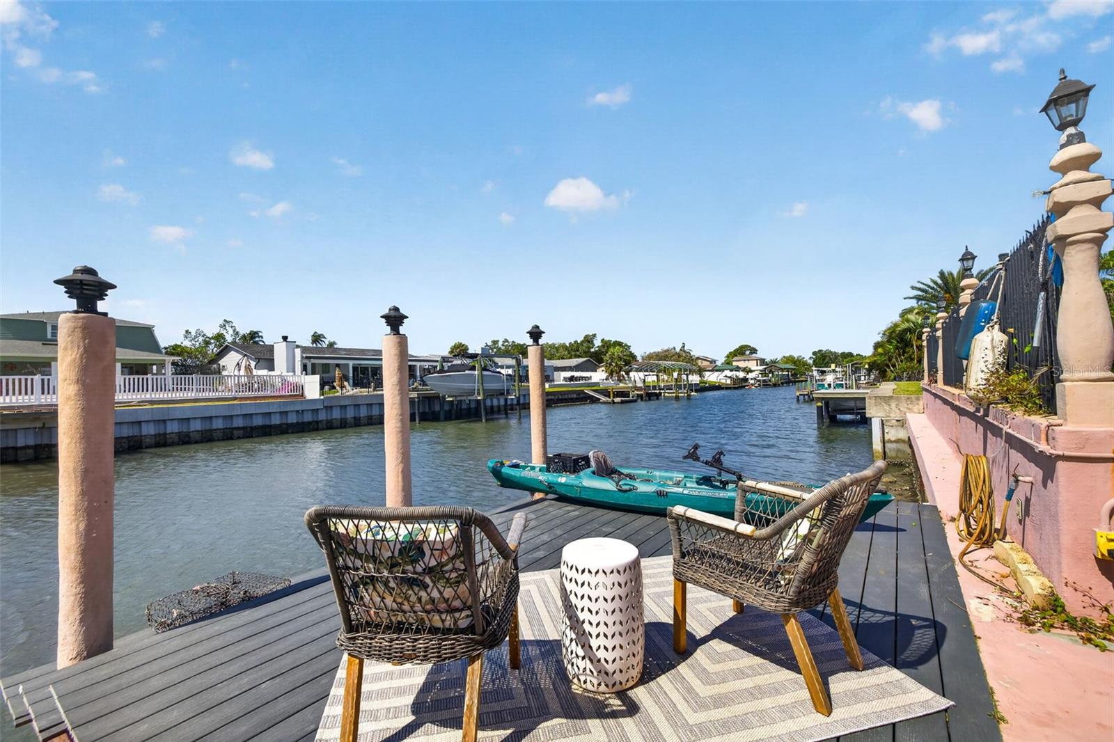 8450 FLAGSTONE DR, TAMPA, FL, 33615