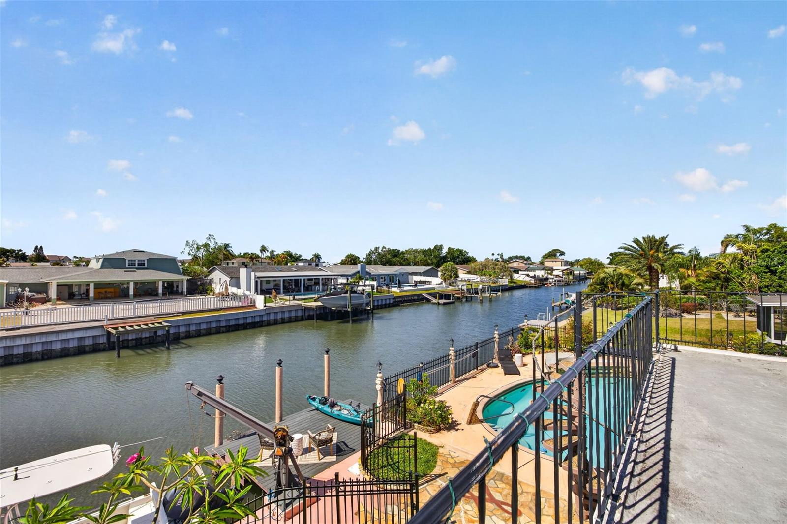 8450 FLAGSTONE DR, TAMPA, FL, 33615