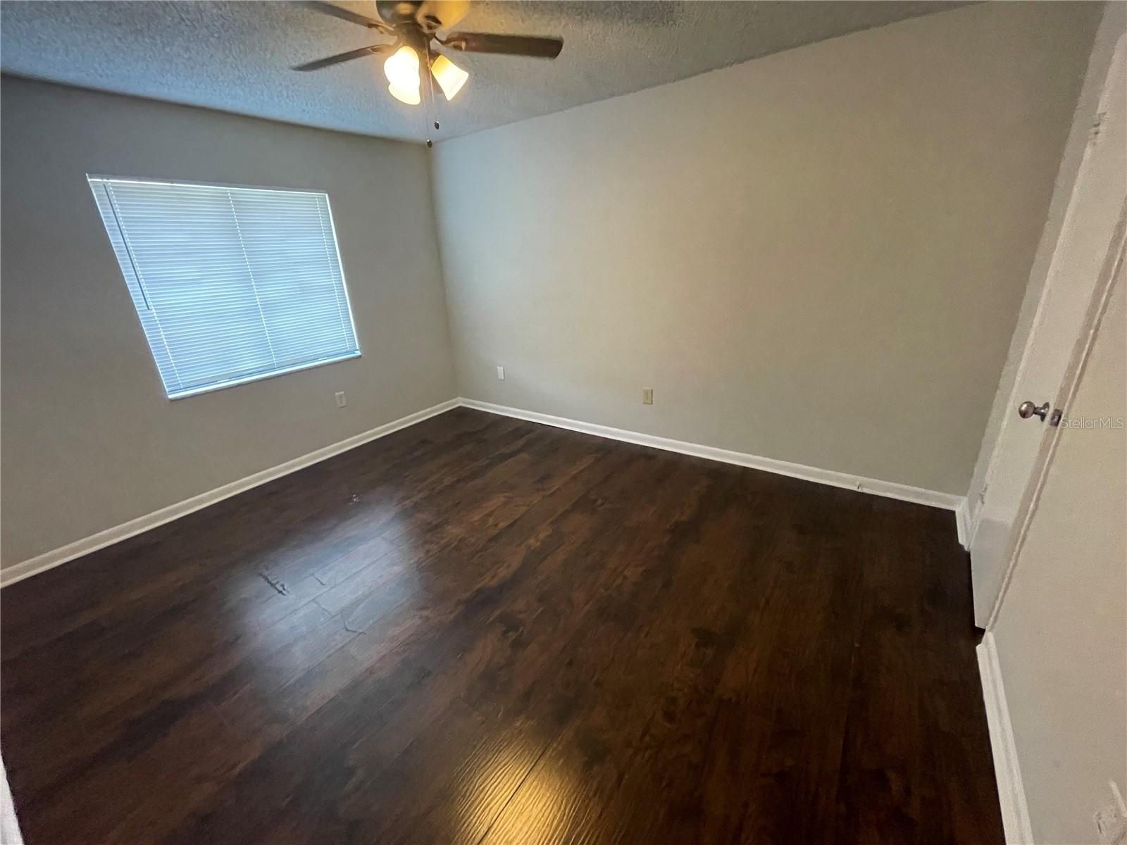 525 CONWAY RD #220, ORLANDO, FL, 32807