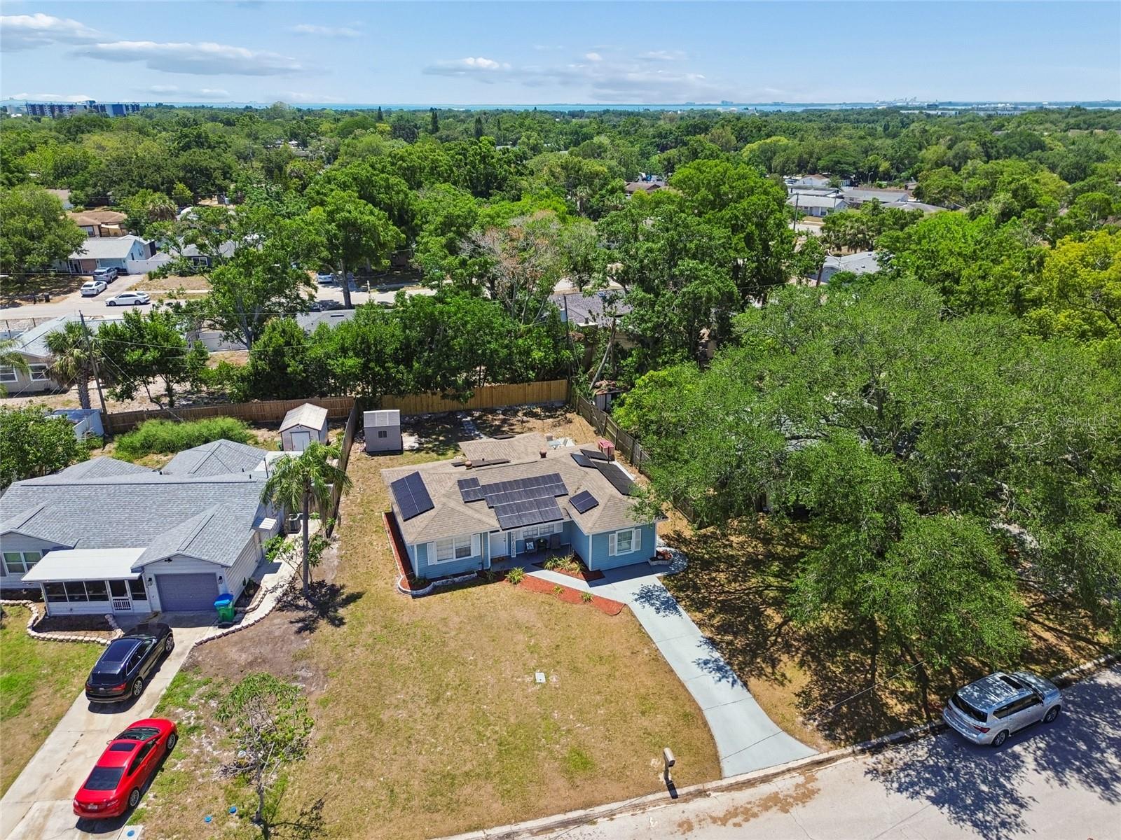 111 W GRAPEFRUIT CIR, CLEARWATER, FL, 33763