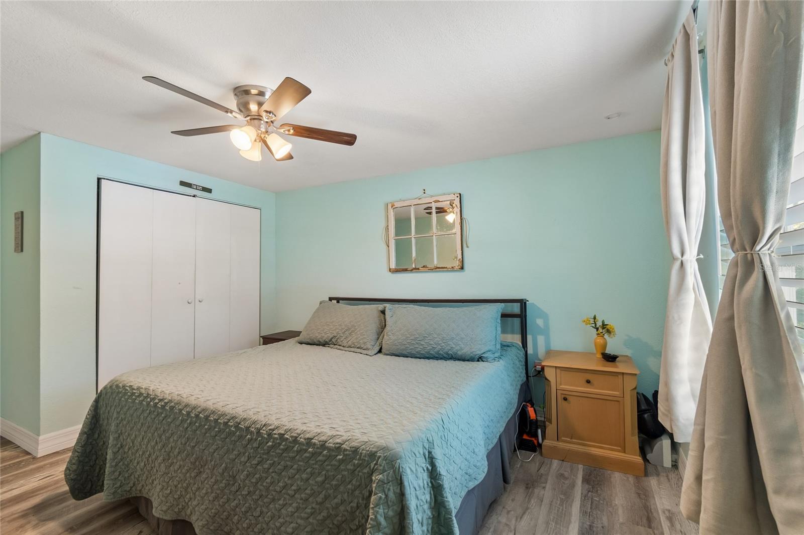 111 W GRAPEFRUIT CIR, CLEARWATER, FL, 33763