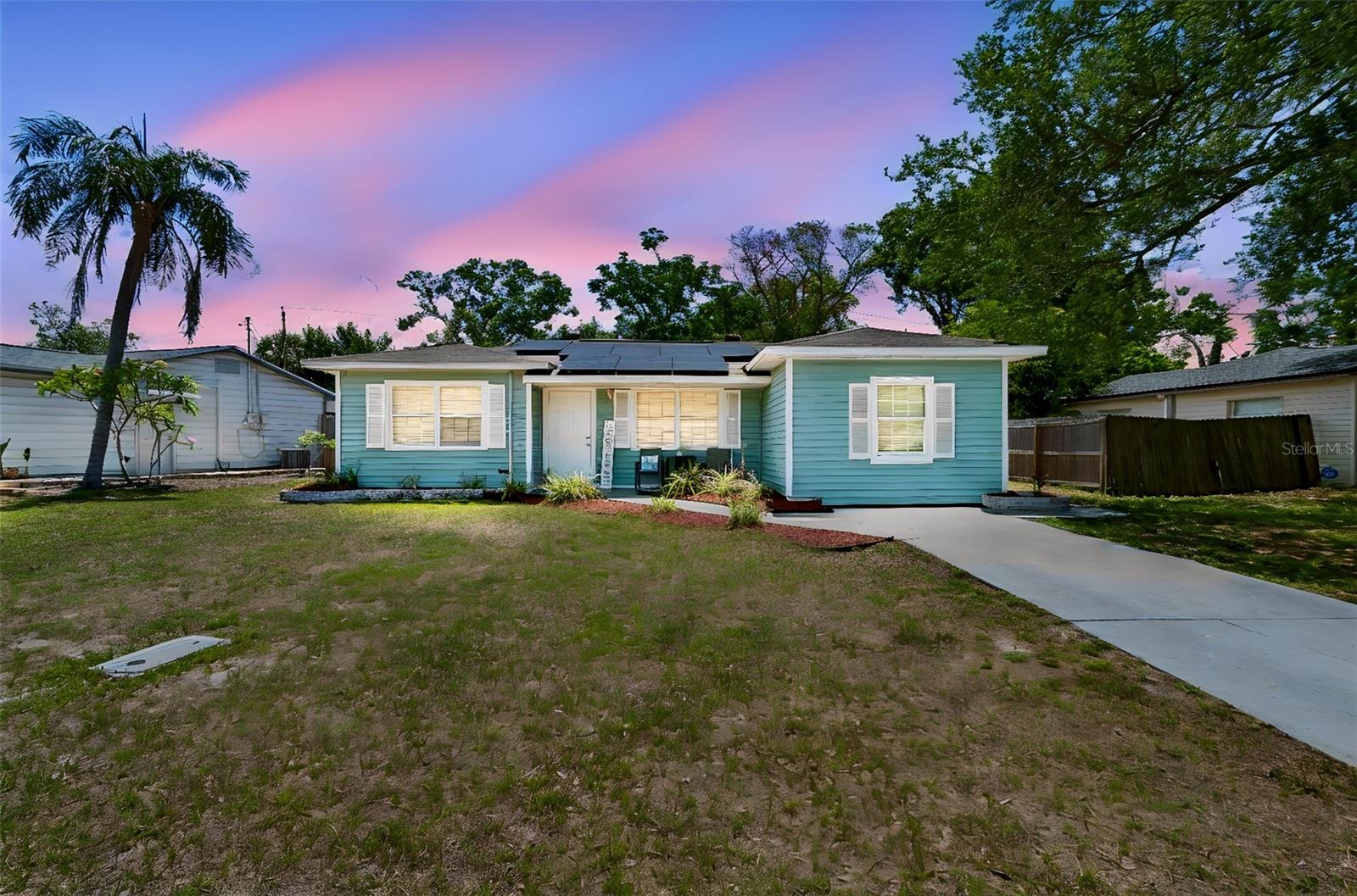 111 W GRAPEFRUIT CIR, CLEARWATER, FL, 33763