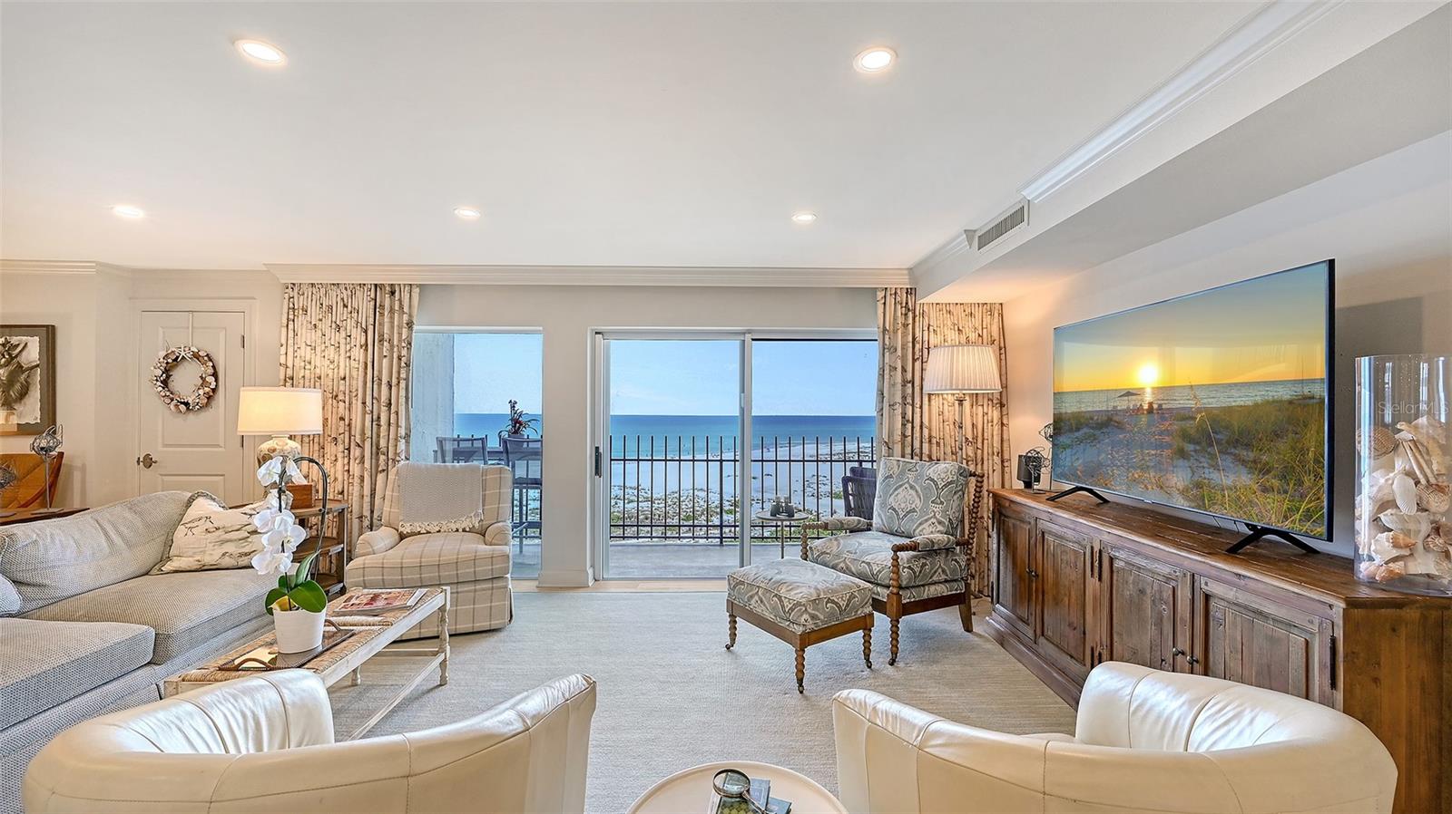 101 BENJAMIN FRANKLIN DR #85 & 86, SARASOTA, FL, 34236