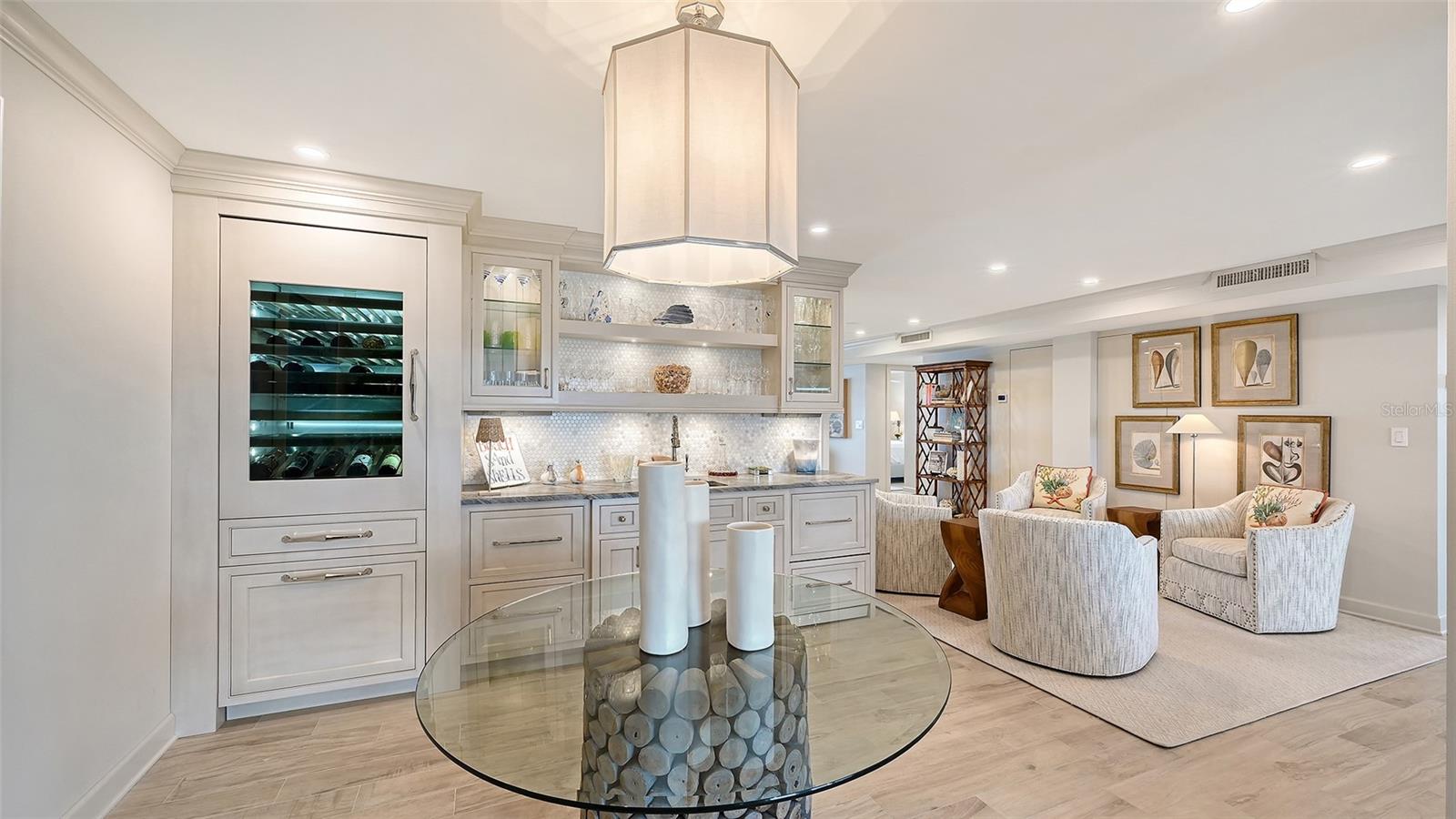 101 BENJAMIN FRANKLIN DR #85 & 86, SARASOTA, FL, 34236