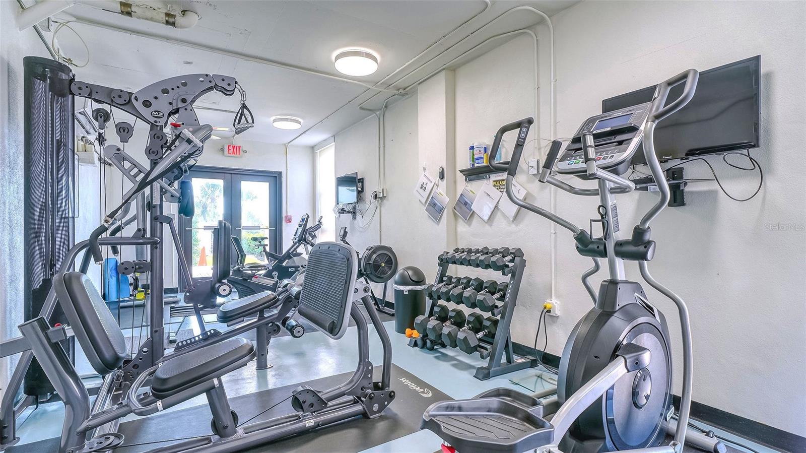 101 BENJAMIN FRANKLIN DR #85 & 86, SARASOTA, FL, 34236