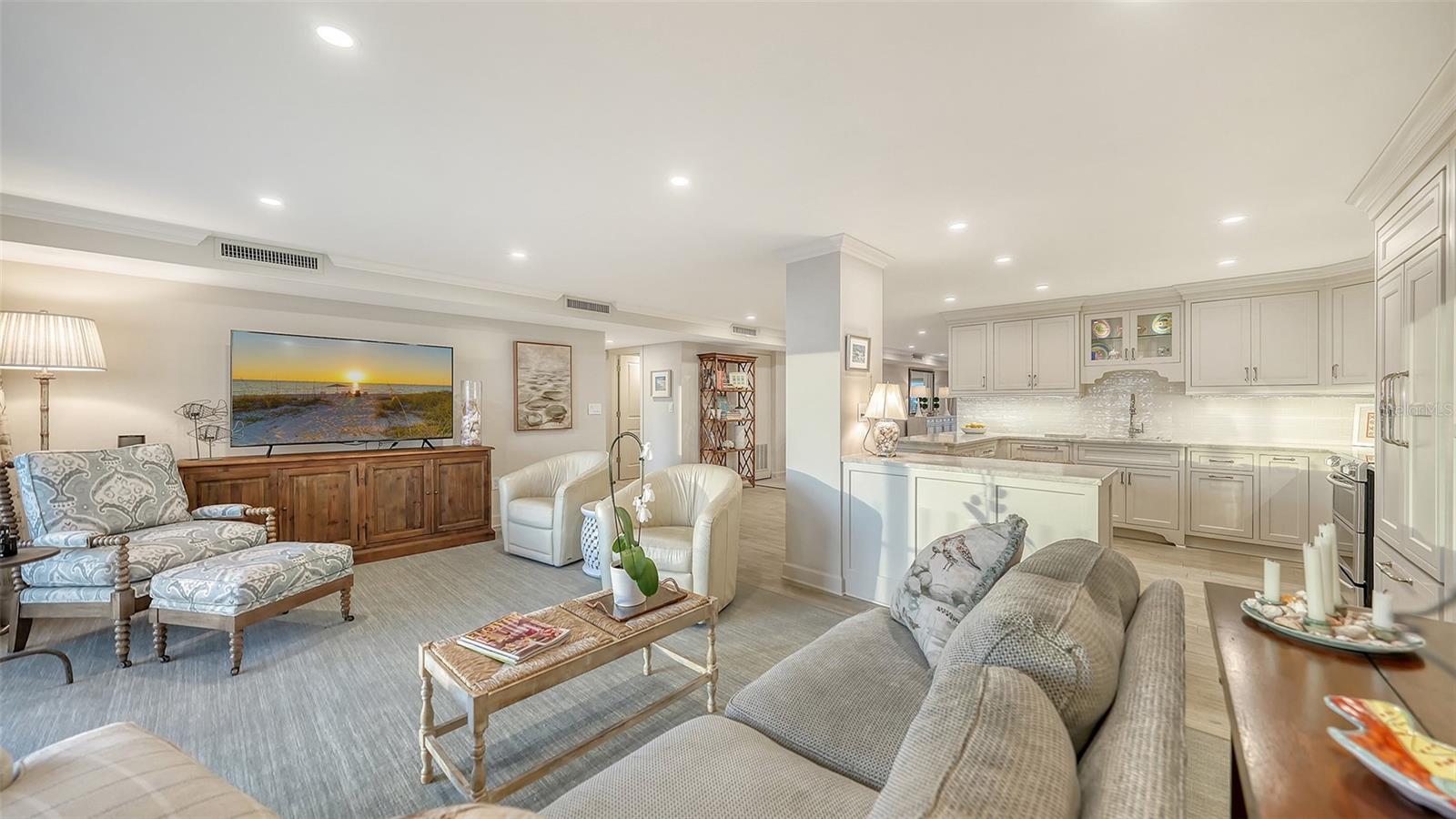 101 BENJAMIN FRANKLIN DR #85 & 86, SARASOTA, FL, 34236