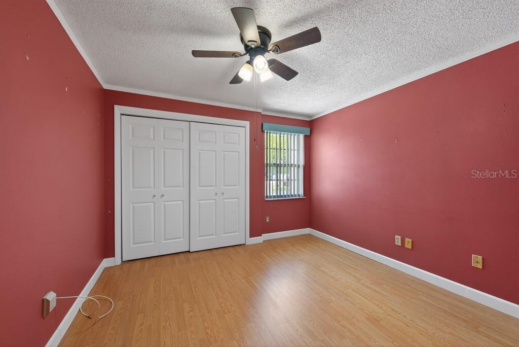 3803 N OAK DR #B32, TAMPA, FL, 33611