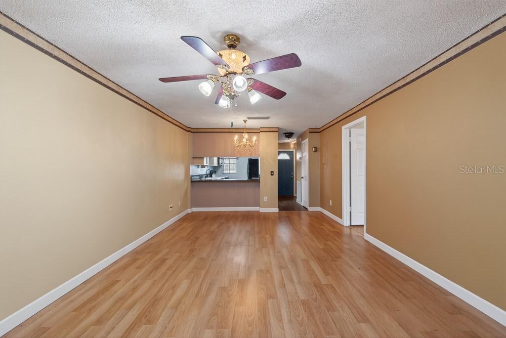 3803 N OAK DR #B32, TAMPA, FL, 33611