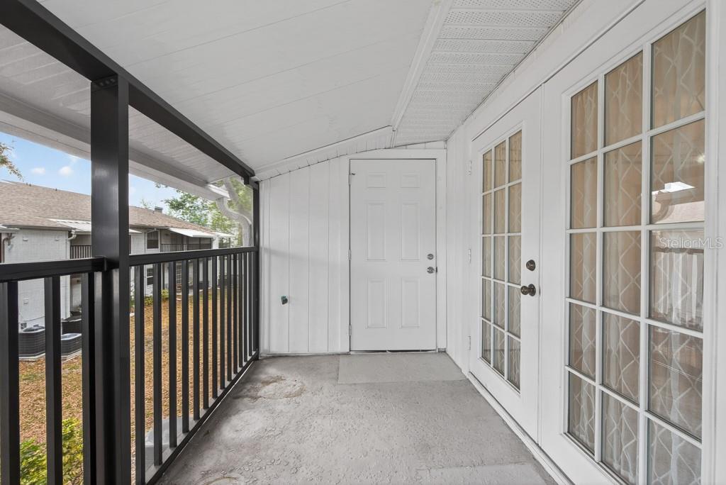 3803 N OAK DR #B32, TAMPA, FL, 33611
