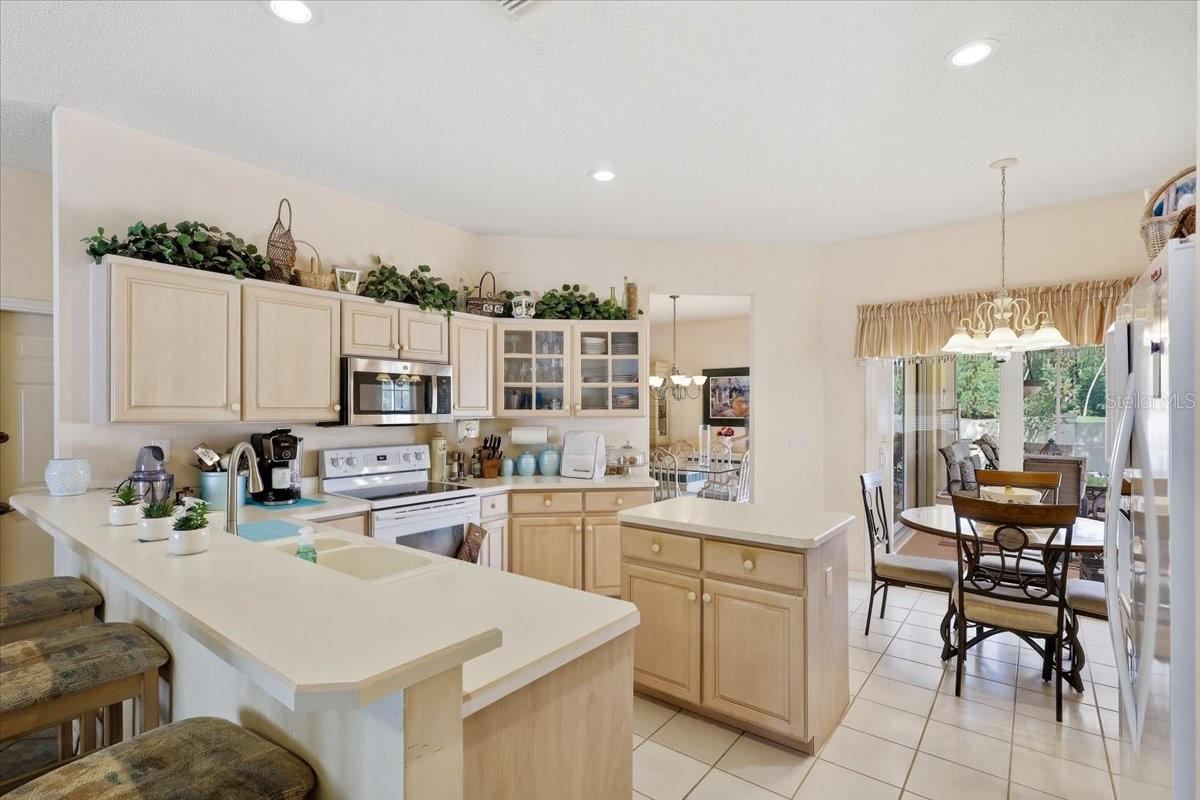 2 CARLSON LN, PALM COAST, FL, 32137