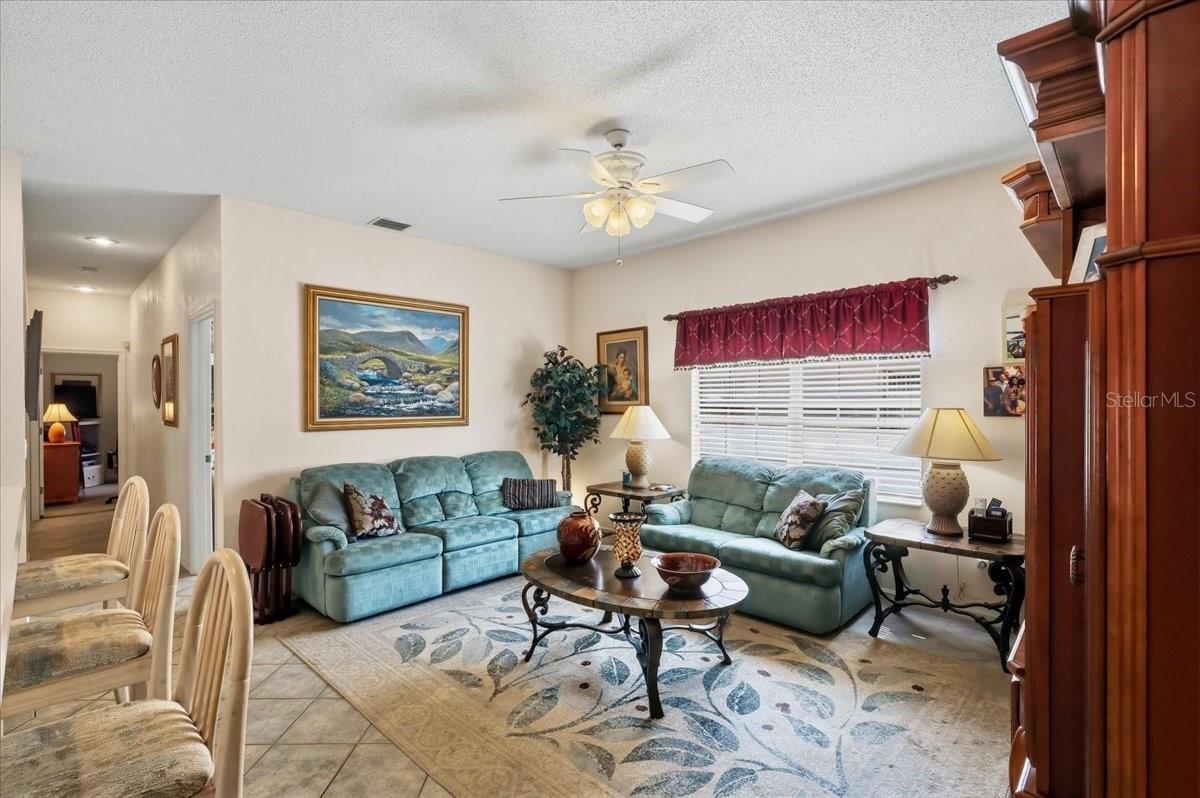 2 CARLSON LN, PALM COAST, FL, 32137