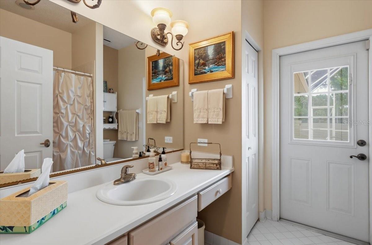 2 CARLSON LN, PALM COAST, FL, 32137