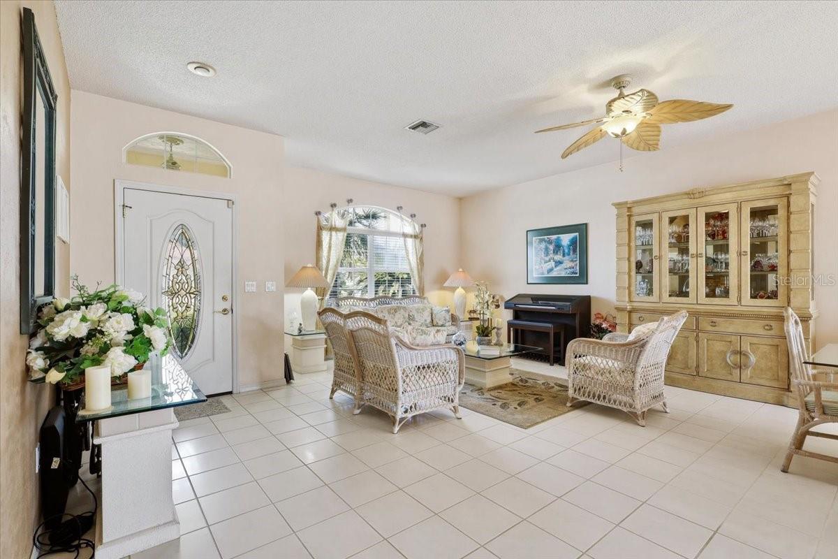 2 CARLSON LN, PALM COAST, FL, 32137