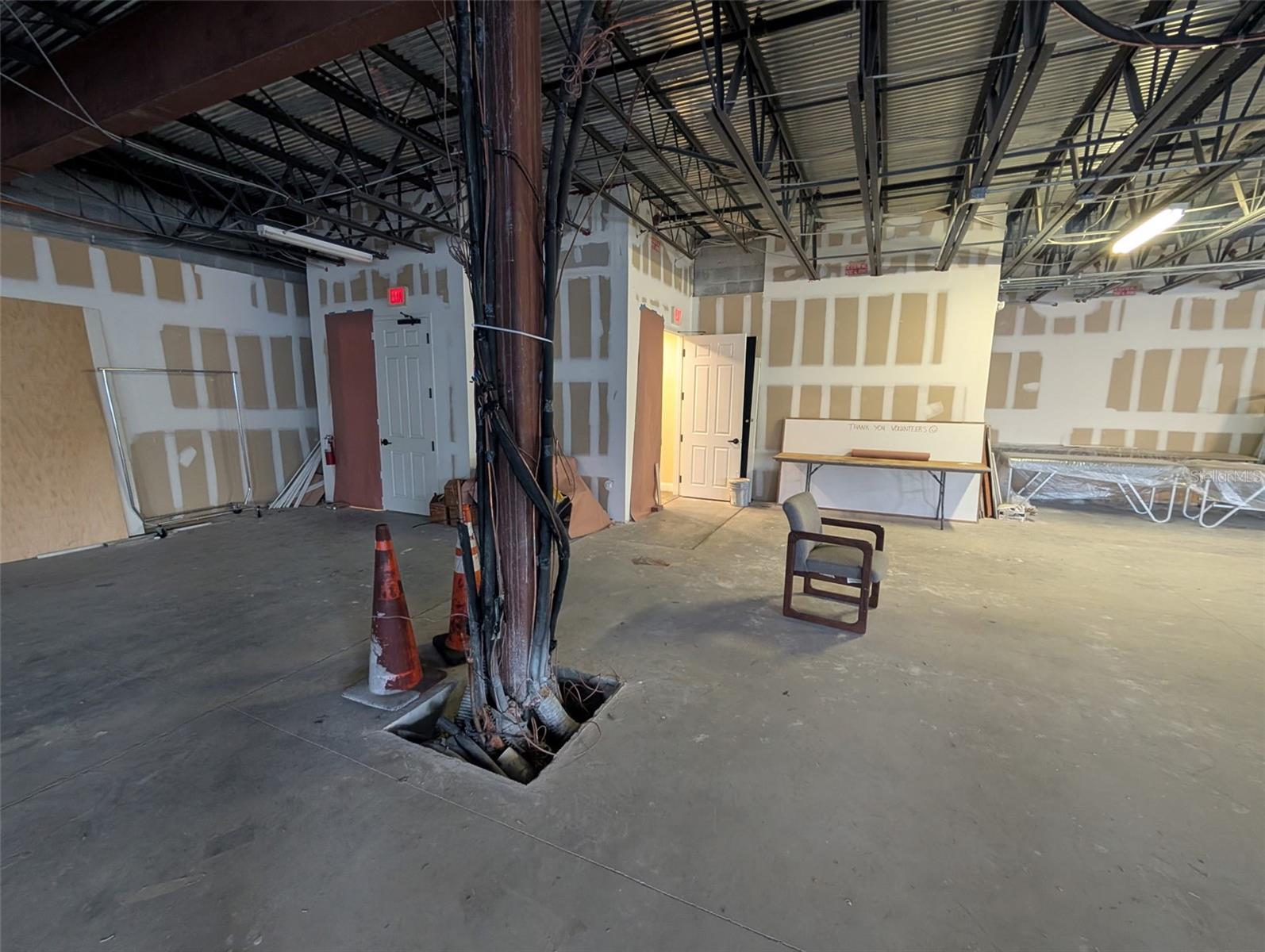 5920 PAN AMERICAN BLVD #103, NORTH PORT, FL, 34287