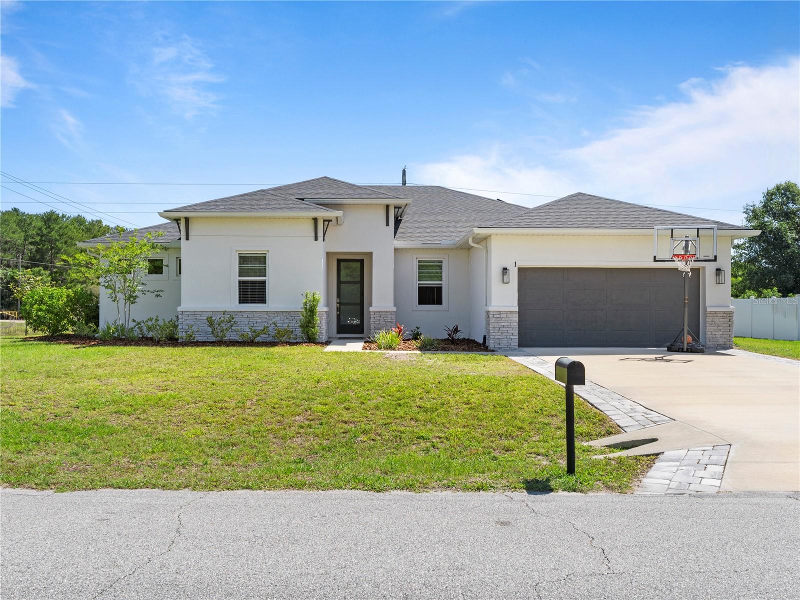 1 FIELDSTONE LN, PALM COAST, FL, 32137