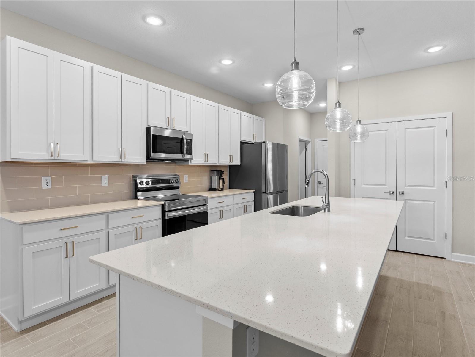1 FIELDSTONE LN, PALM COAST, FL, 32137