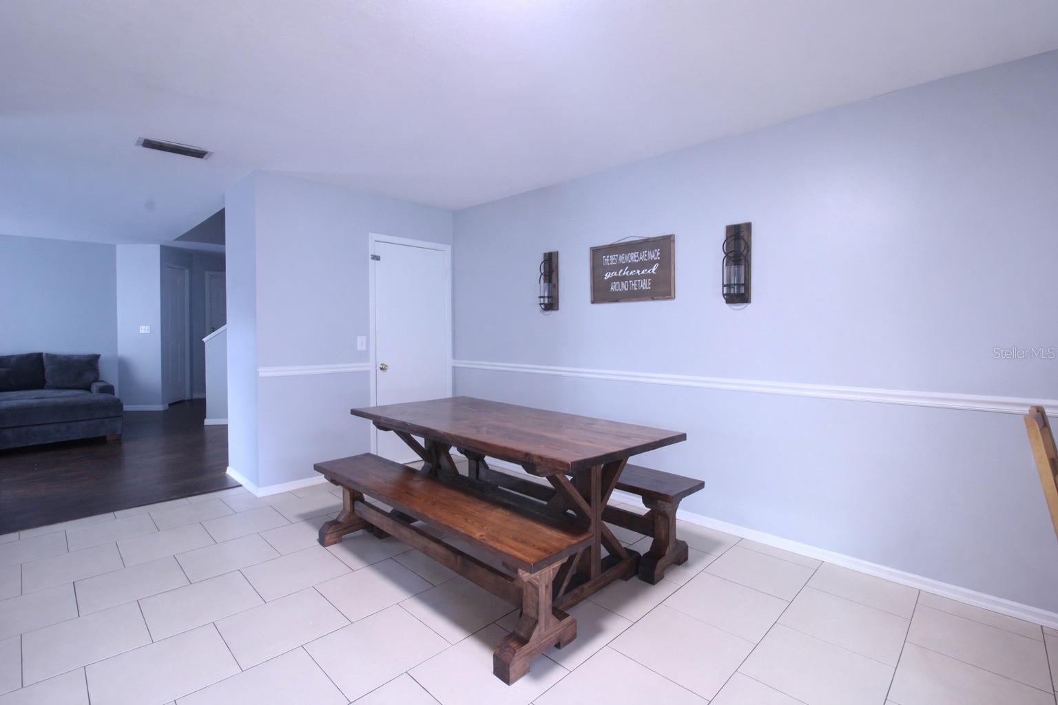 11808 N ARMENIA AVE, TAMPA, FL, 33612
