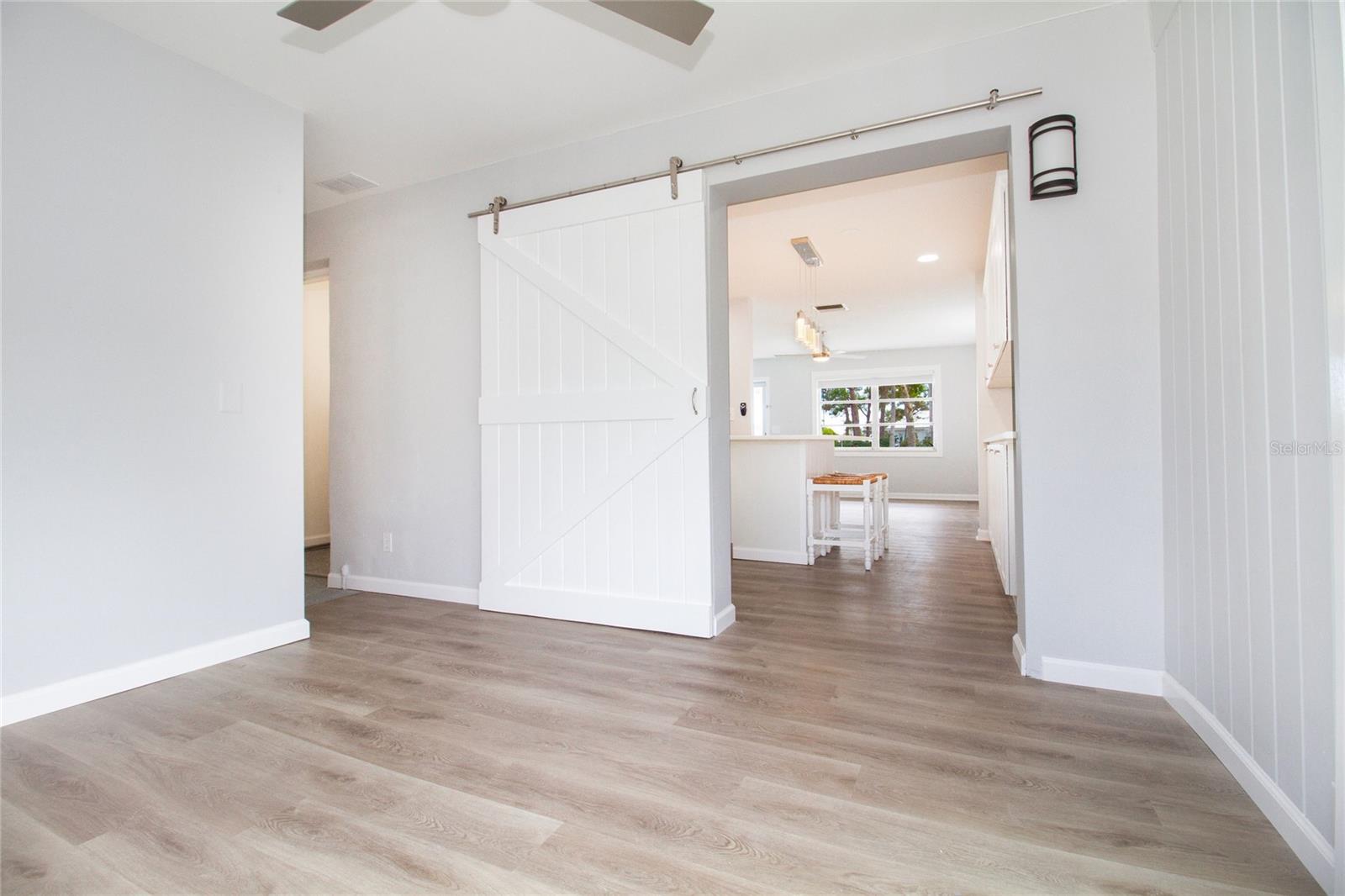 4470 MAINLANDS BLVD W, PINELLAS PARK, FL, 33782