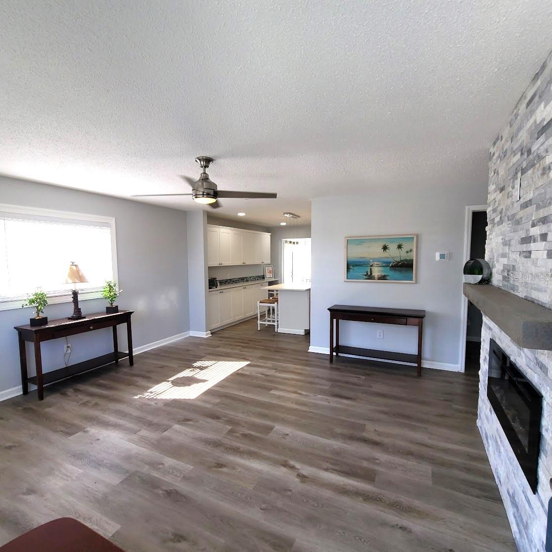 4470 MAINLANDS BLVD W, PINELLAS PARK, FL, 33782