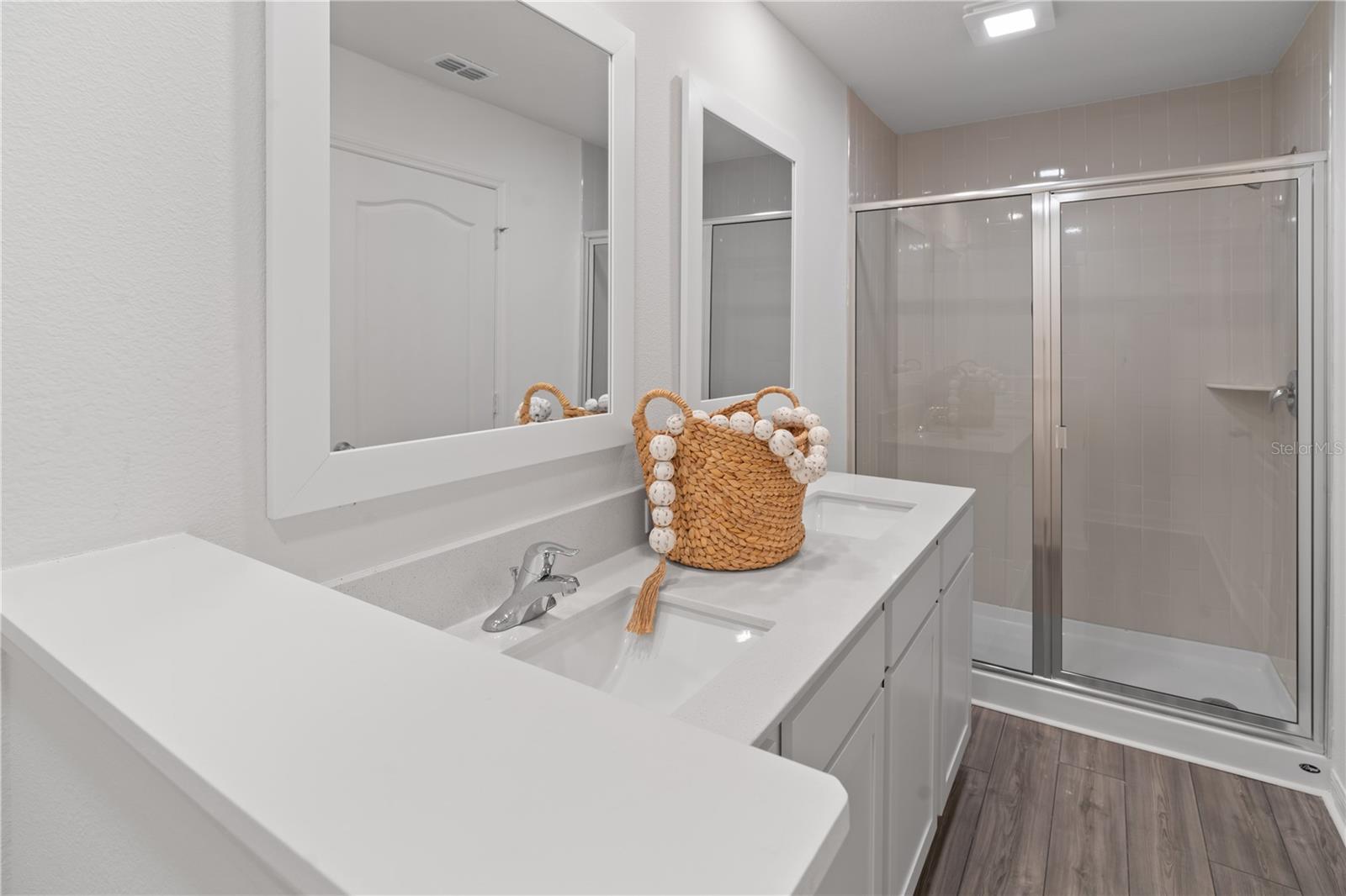 563 BAY LEAF DR, KISSIMMEE, FL, 34759
