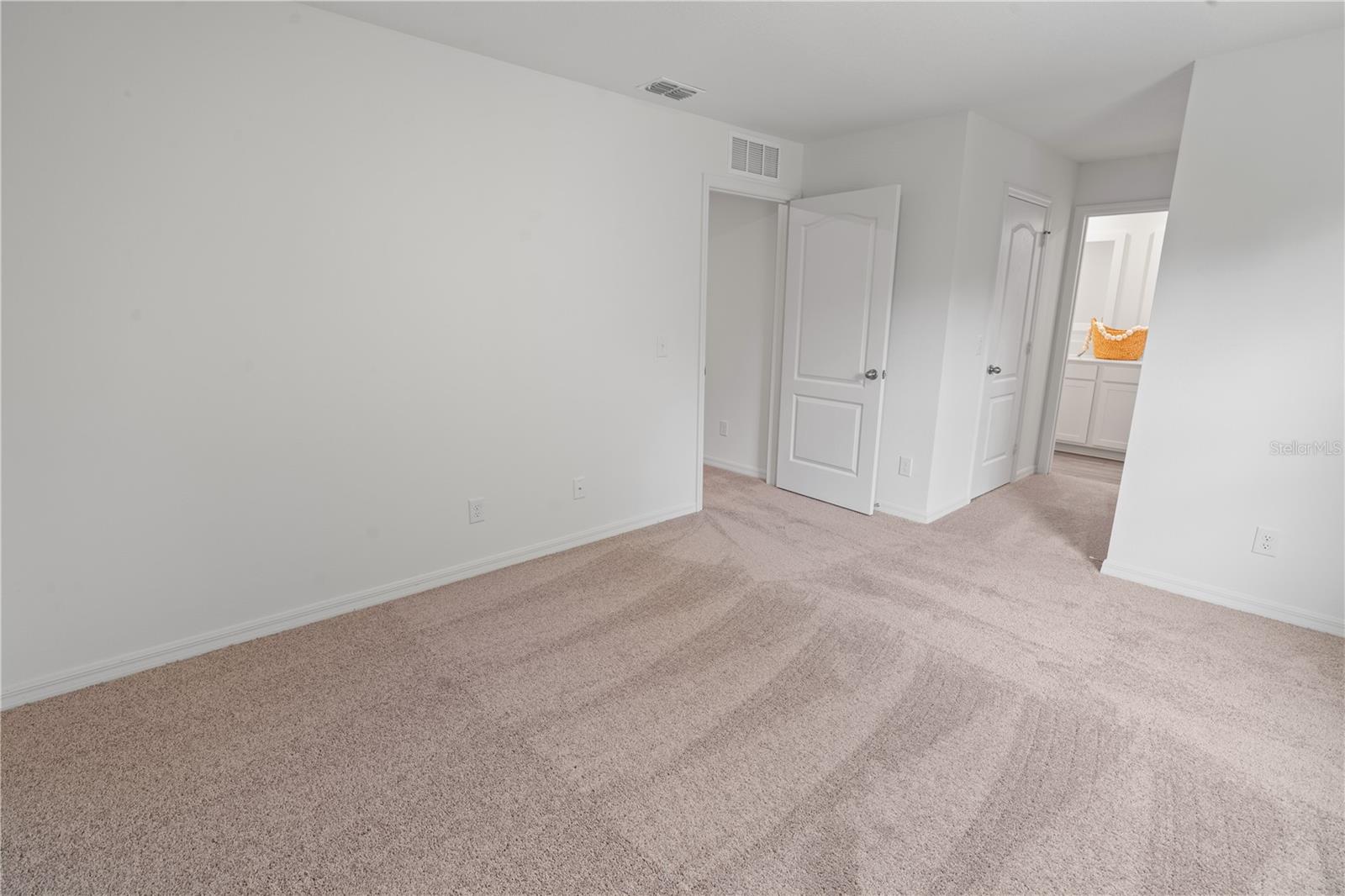 563 BAY LEAF DR, KISSIMMEE, FL, 34759