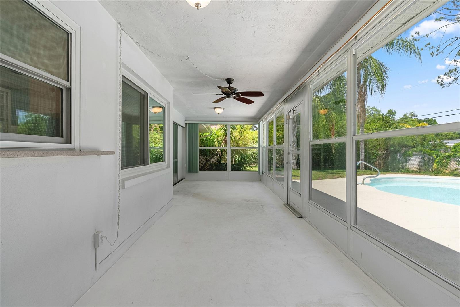 1341 RANCHWOOD DR, CLEARWATER, FL, 33764