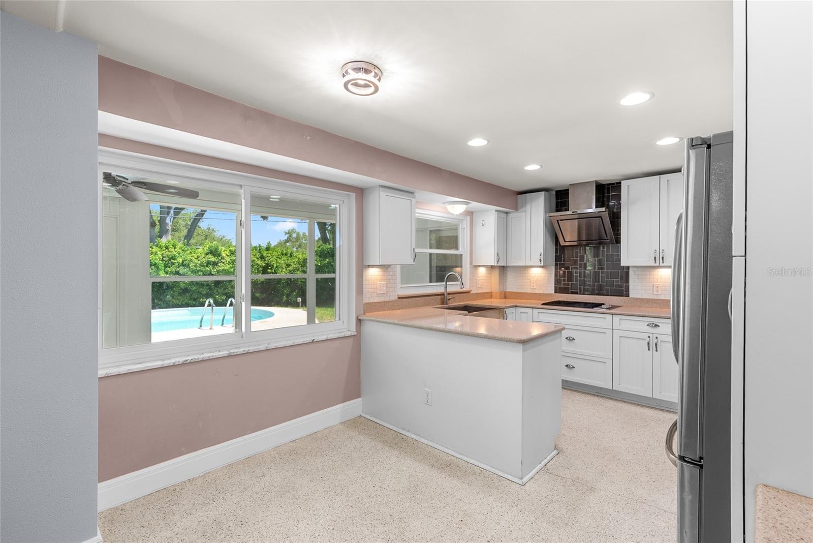 1341 RANCHWOOD DR, CLEARWATER, FL, 33764