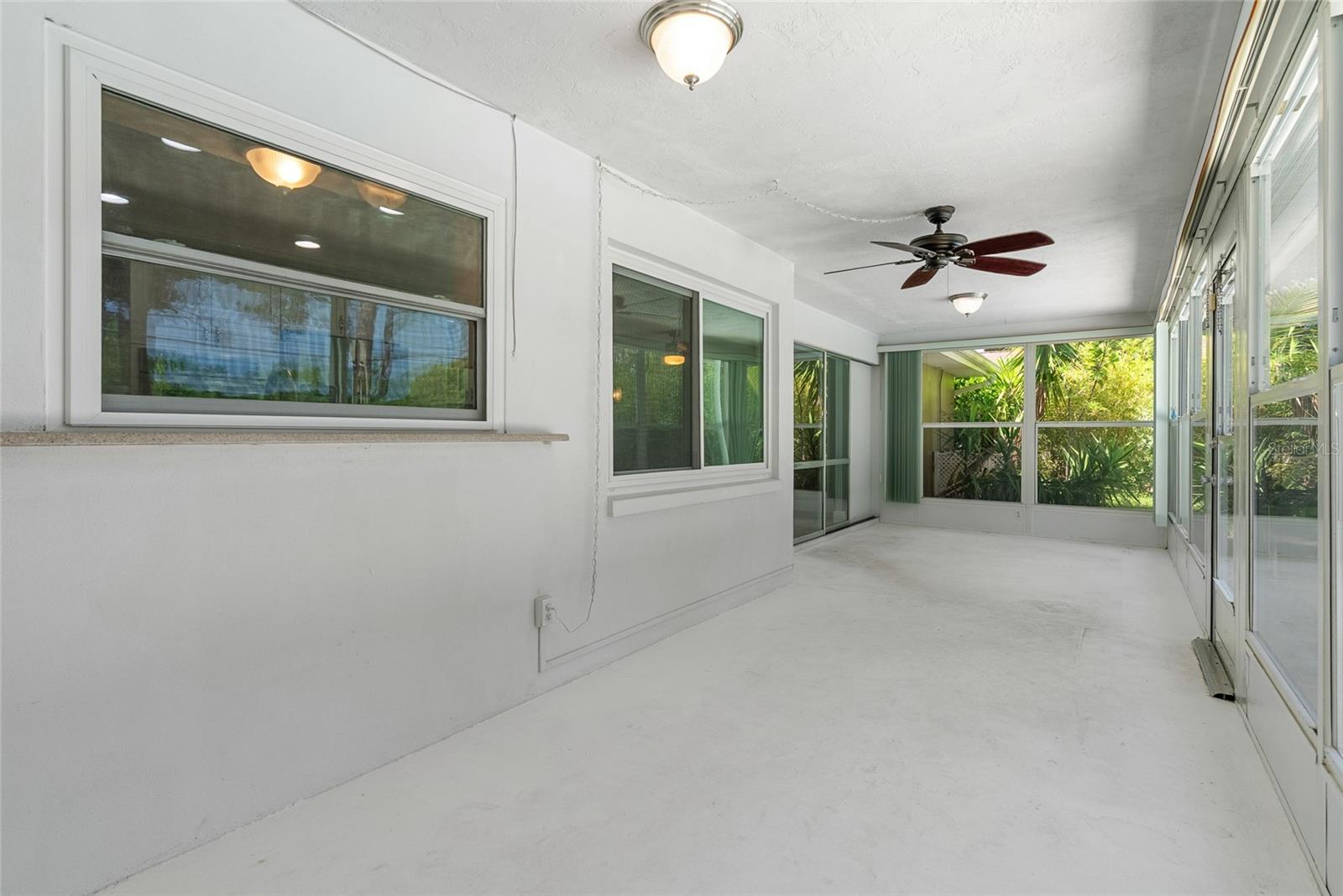 1341 RANCHWOOD DR, CLEARWATER, FL, 33764