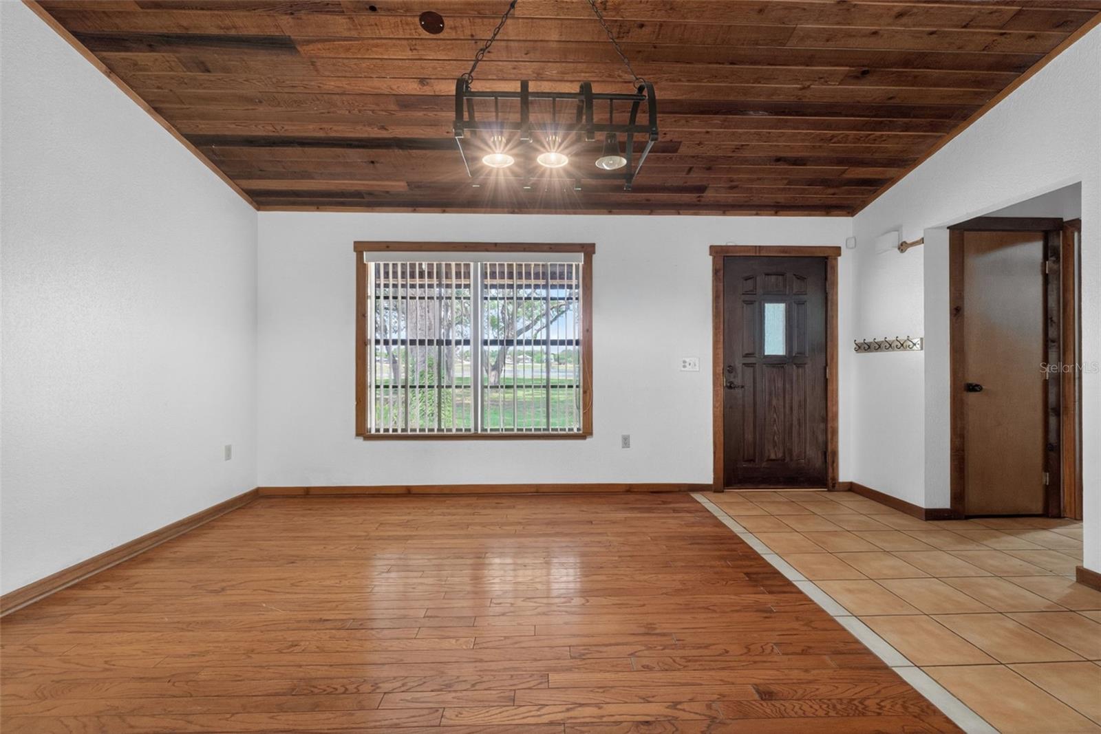 1250 SAINT ANNE SHRINE RD, LAKE WALES, FL, 33898