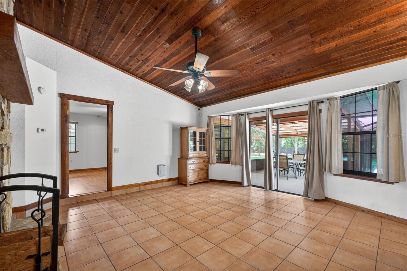 1250 SAINT ANNE SHRINE RD, LAKE WALES, FL, 33898