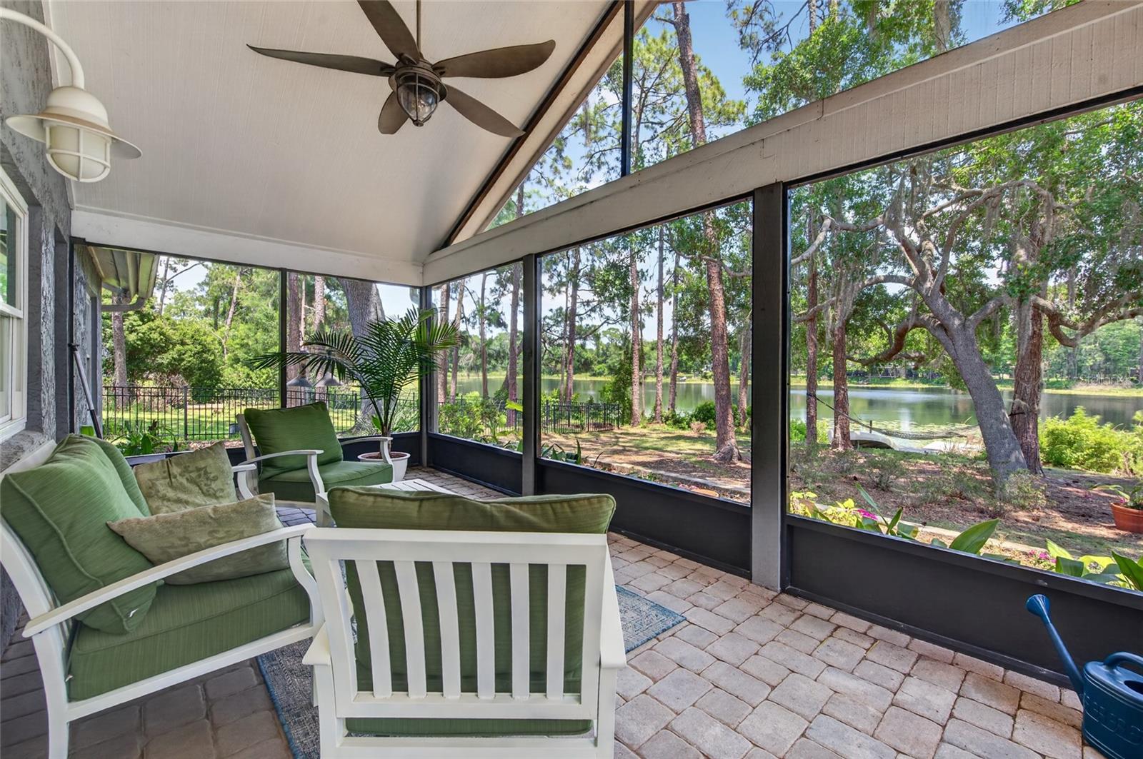 8243 RIVIERA SHORE CT, ORLANDO, FL, 32817