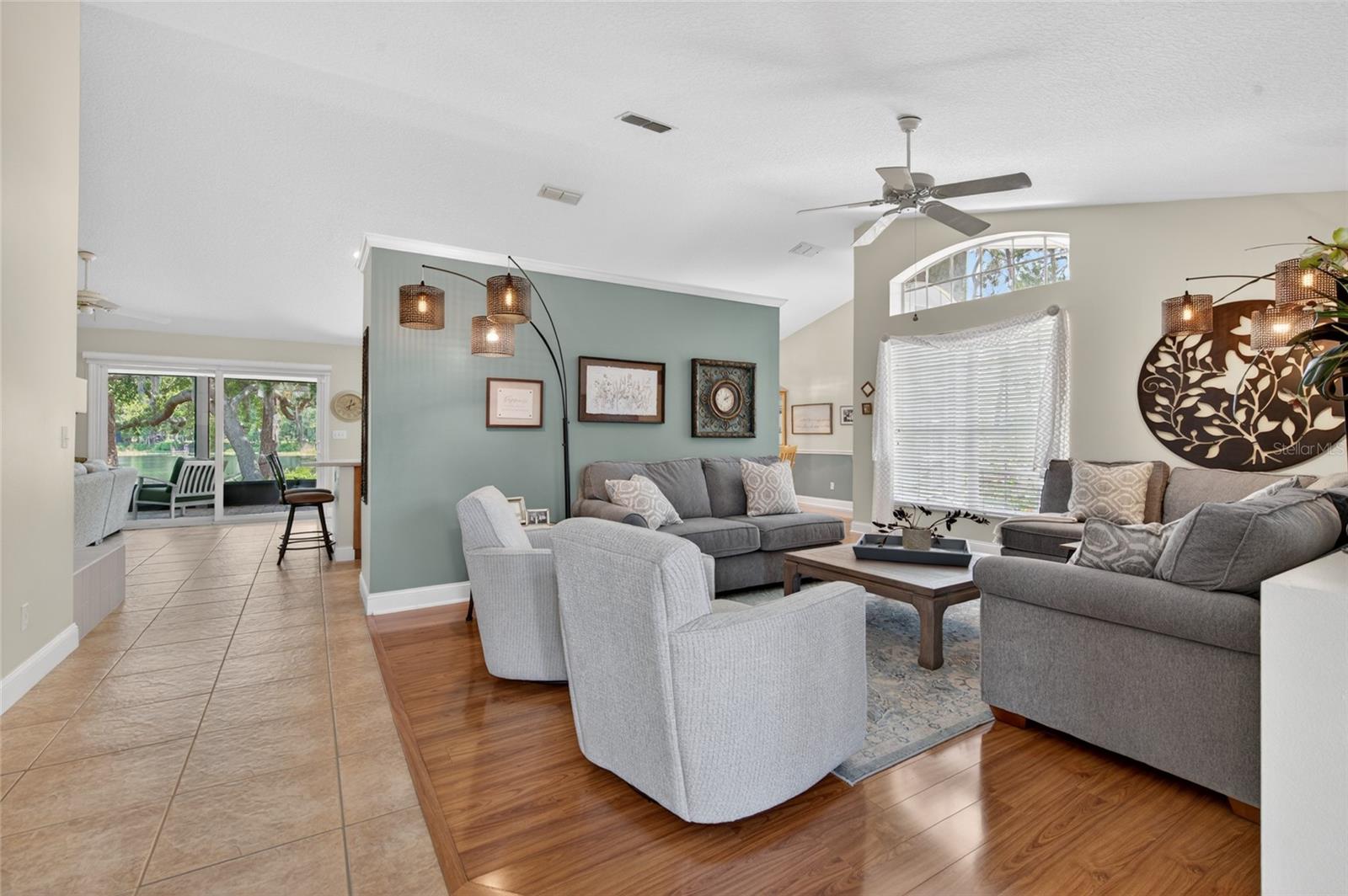 8243 RIVIERA SHORE CT, ORLANDO, FL, 32817