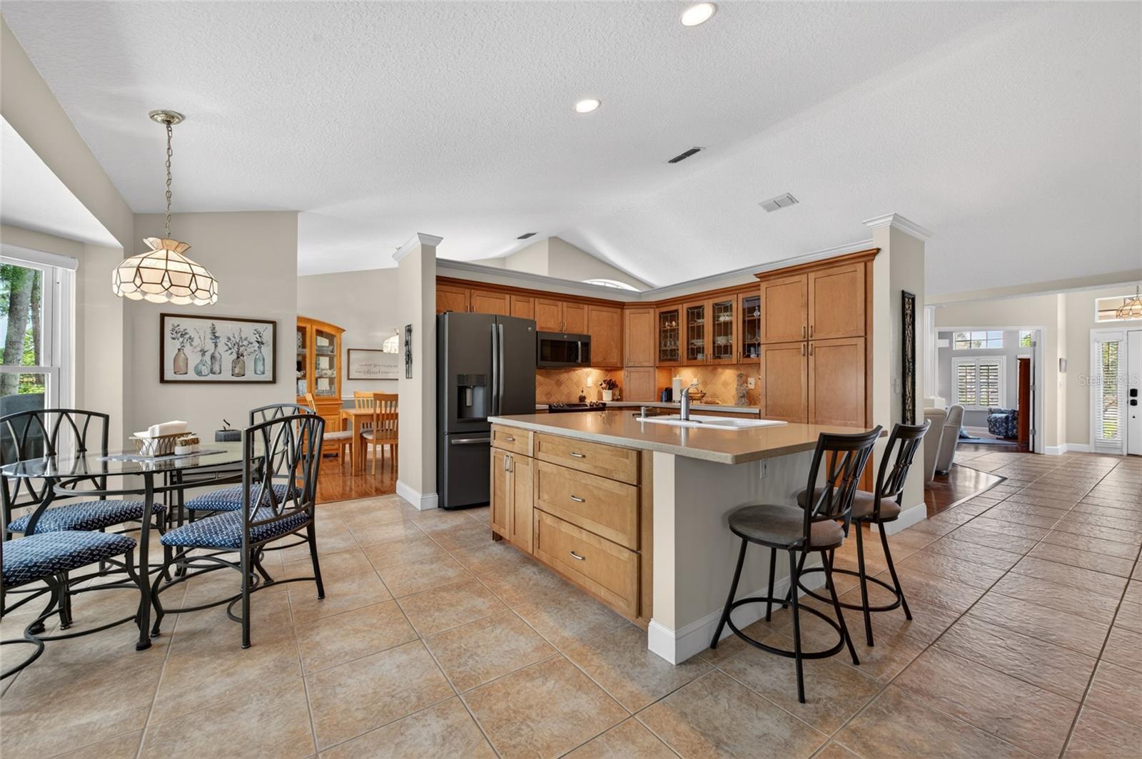 8243 RIVIERA SHORE CT, ORLANDO, FL, 32817