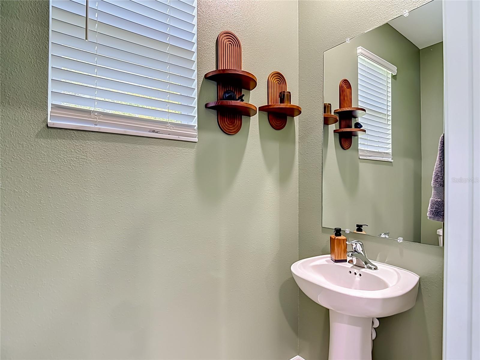 10801 FORT WHITE CT, TAMPA, FL, 33647