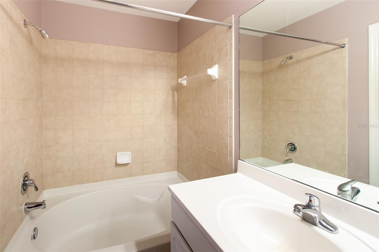 135 GRAND BEACH PL, TAMPA, FL, 33609
