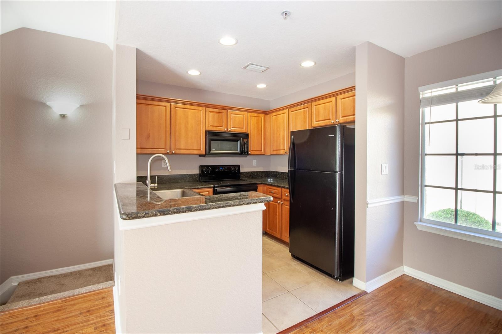 135 GRAND BEACH PL, TAMPA, FL, 33609